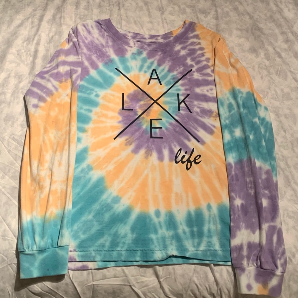 “Lake life” tie dye tee